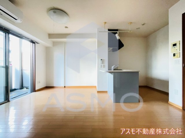 居室・リビング　同マンション別部屋　参考写真