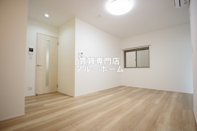 その他　洋室の別アングルです！