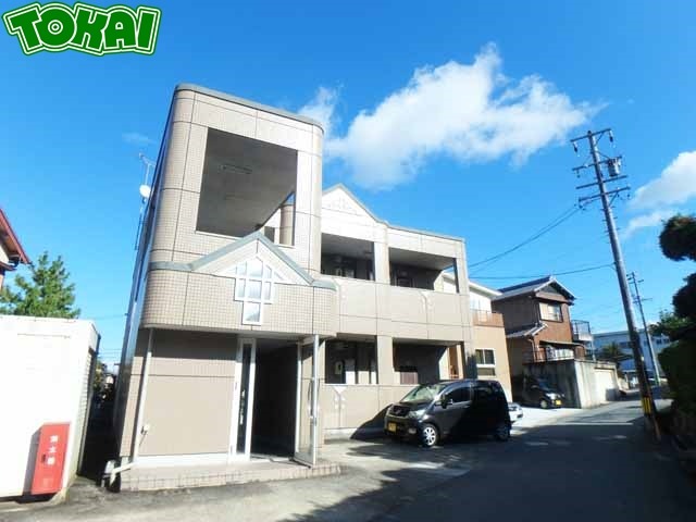 建物外観　外観写真（昼）