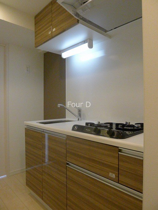 キッチン　《見学予約受付中》設備充実分譲賃貸マンション！