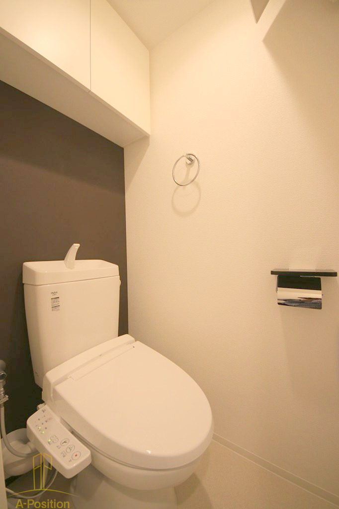 トイレ　セレニテフラン本町