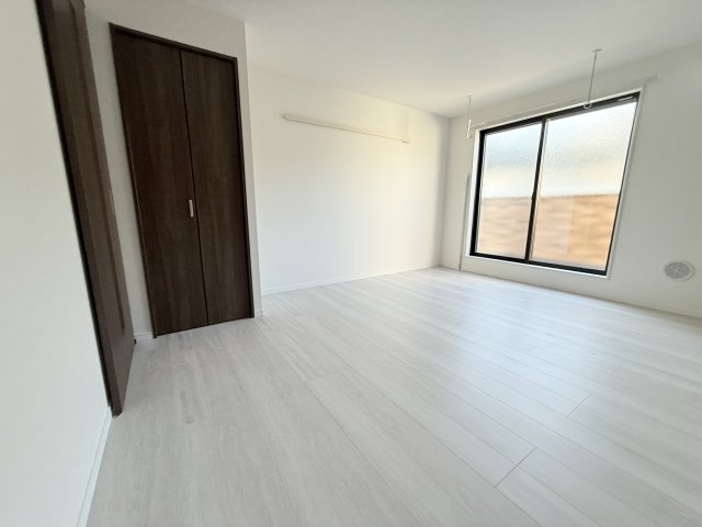 居室・リビング　同施工タイプ