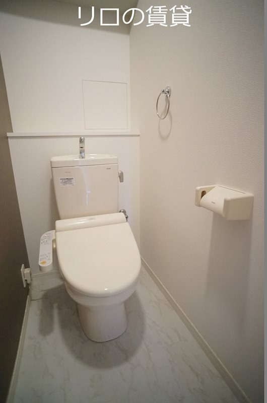 トイレ　別号室