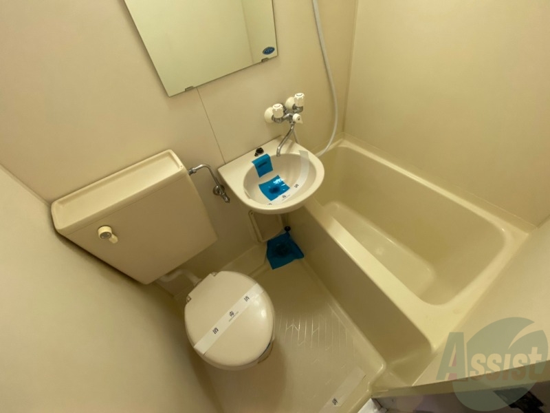 バス・シャワールーム　水回りがコンパクトにまとまっていますね。