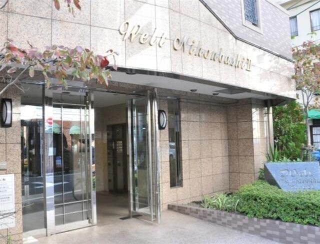 エントランス　?