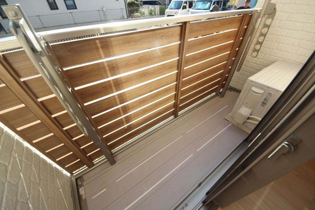 バルコニー　バルコニー