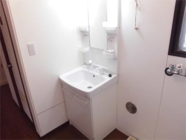 洗面設備　別部屋参考写真