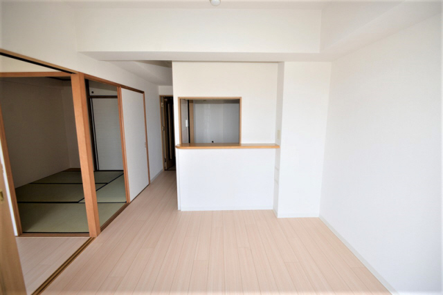 居室・リビング　写真は同マンションの他のお部屋のものです