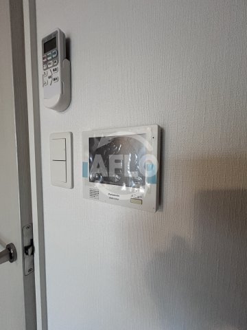 セキュリティ　Luxe新大阪EAST I　モニター付きインターホン