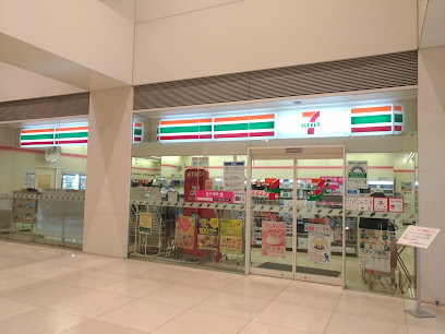 コンビニ　セブン－イレブンＴＯＣ有明店（コンビニ）まで933m