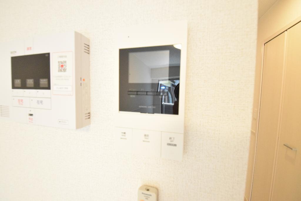 セキュリティ　カメラ付インターホン