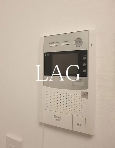 セキュリティ　モニターつきインターホンです。
