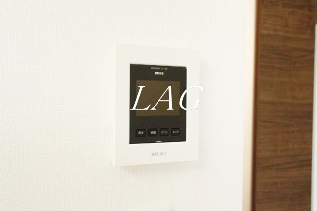 セキュリティ　モニター付きインターホンです。