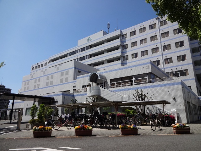 病院　社会医療法人医真会医真会八尾総合病院（病院）まで734m