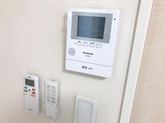 セキュリティ　カメラ付インターホン