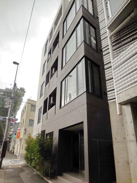 建物外観　★駅徒歩5分★
