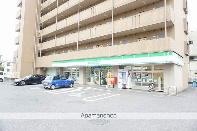 コンビニ　ファミリーマート戸田全農通り店（コンビニ）まで512m