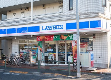 コンビニ　ローソン 吉祥寺南町店（コンビニ）まで357m