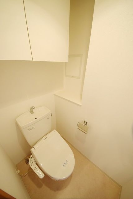 トイレ　お問合せは(株)タウンハウジング赤坂店へ【03-5563-…