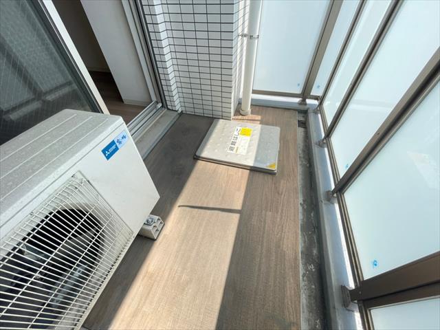 バルコニー　プレサンス丸の内リラティ