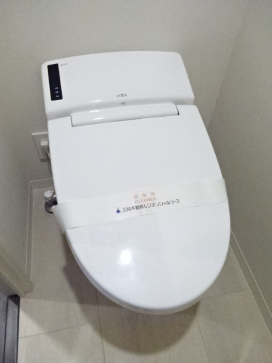 トイレ　落ち着いたトイレです