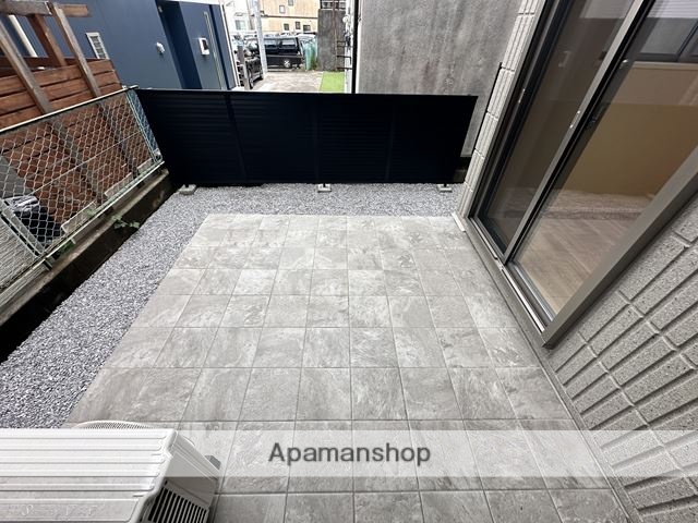 バルコニー