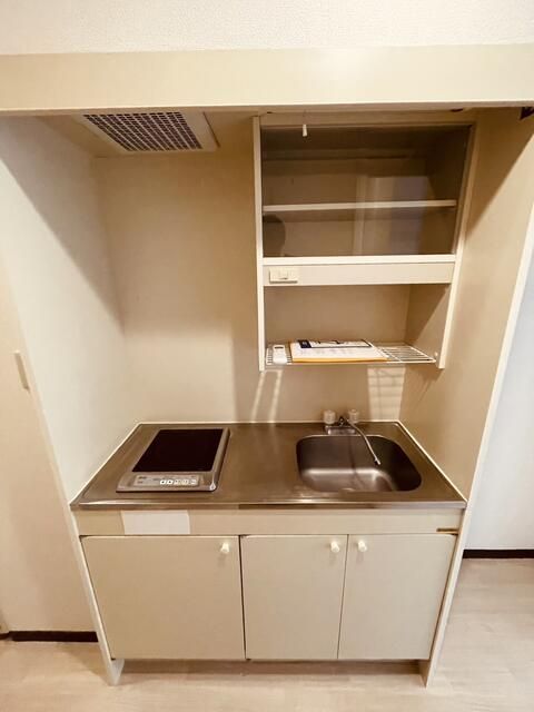 キッチン　※写真は別部屋です