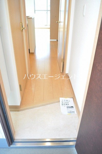 玄関　玄関です。※参考画像