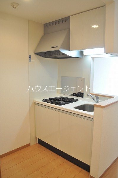 キッチン　2口ガスシステムキッチンです。※参考画像