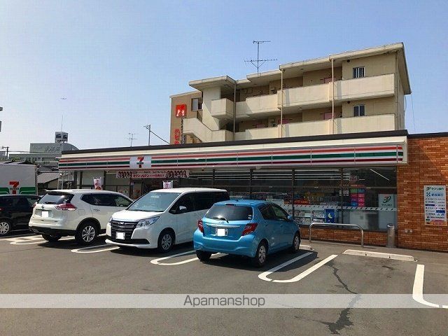 コンビニ　セブンイレブン熊本島崎２丁目店（コンビニ）まで950m