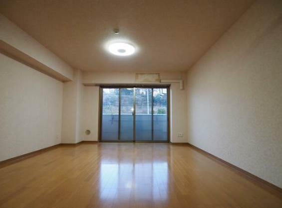 居室・リビング　※別部屋参考写真☆洋室ひろびろ7.5帖☆