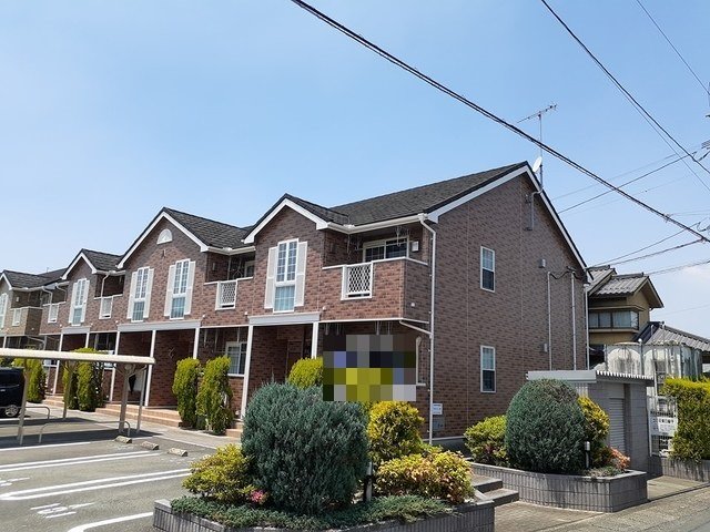 建物外観　落ち着いた雰囲気の外観です