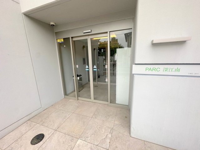 エントランス　綺麗なエントランスです。