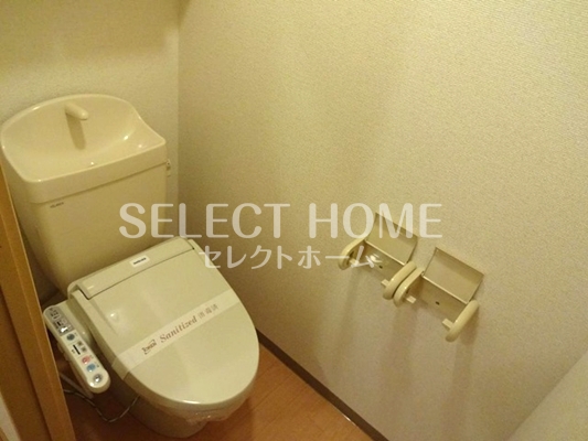 トイレ　コンパクトで使いやすいトイレです