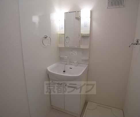 その他設備　独立洗面台！
