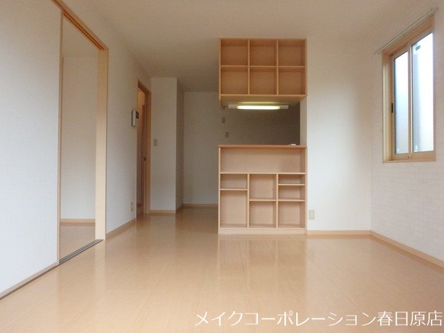 居室・リビング　写真は同型タイプ