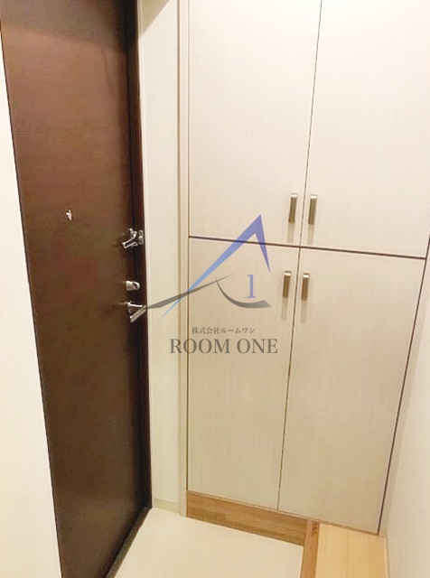 玄関　玄関です。