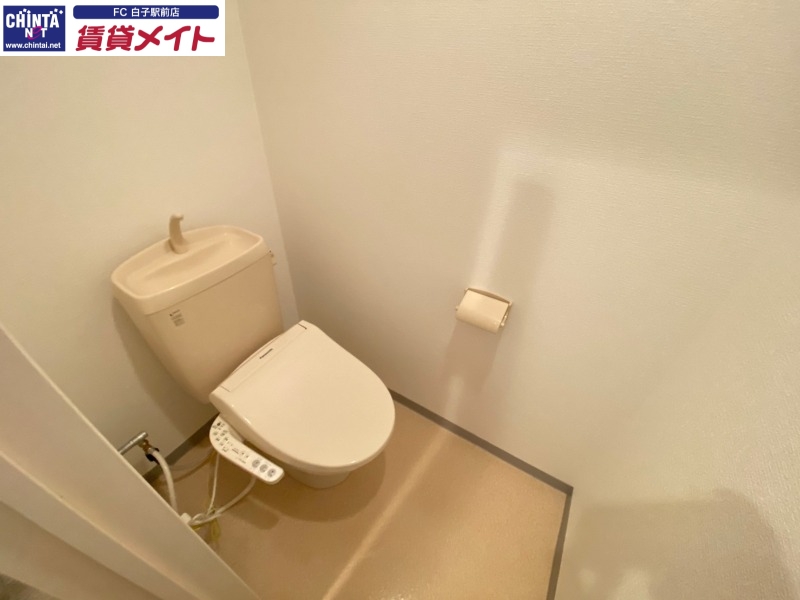 トイレ　別部屋画像参考