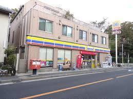 コンビニ　ミニストップ 女子大前店（コンビニ）まで749m