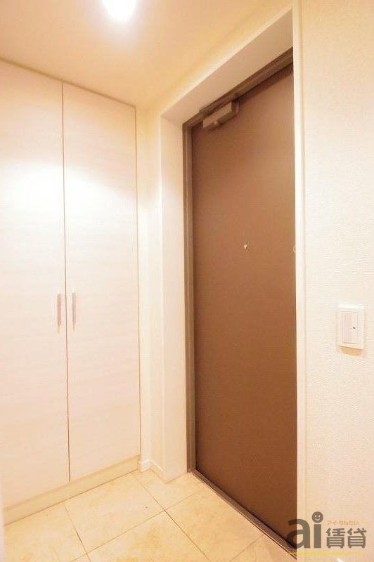 玄関　※同仕様写真です