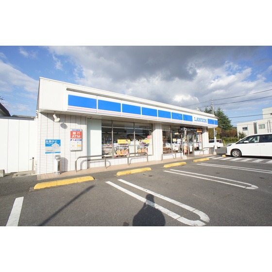 コンビニ　ローソン水戸堀町新田店（コンビニ）まで534m