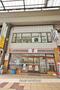 コンビニ　セブンイレブン（コンビニ）まで327m