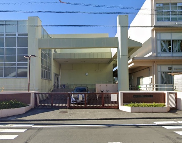 小学校　静岡市立番町小学校（小学校）まで800m