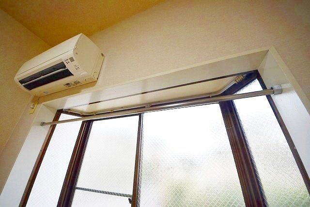 その他設備　★室内に物干し設備があります★