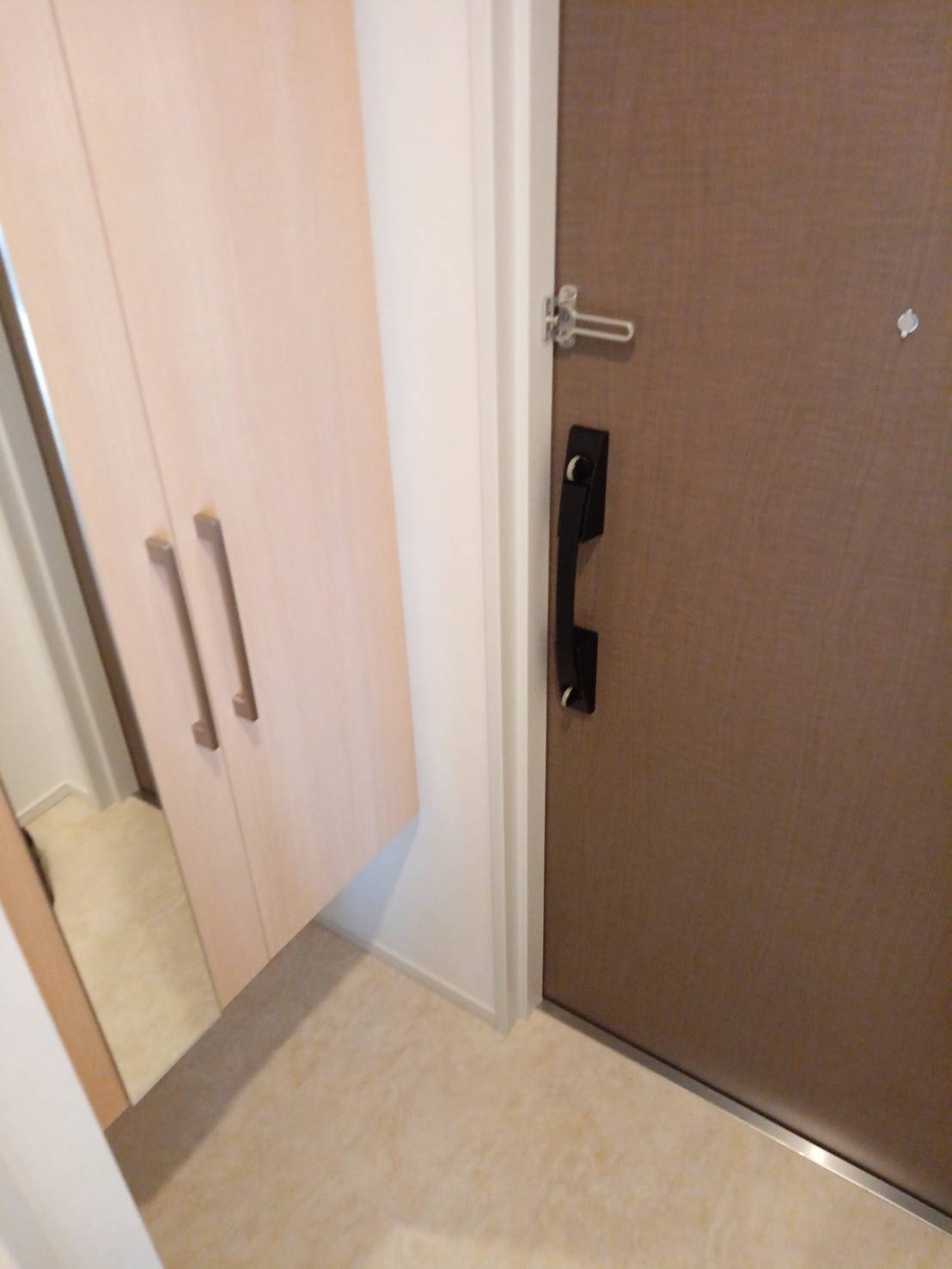 玄関　★044-299-8985までお気軽にお電話下さい♪
