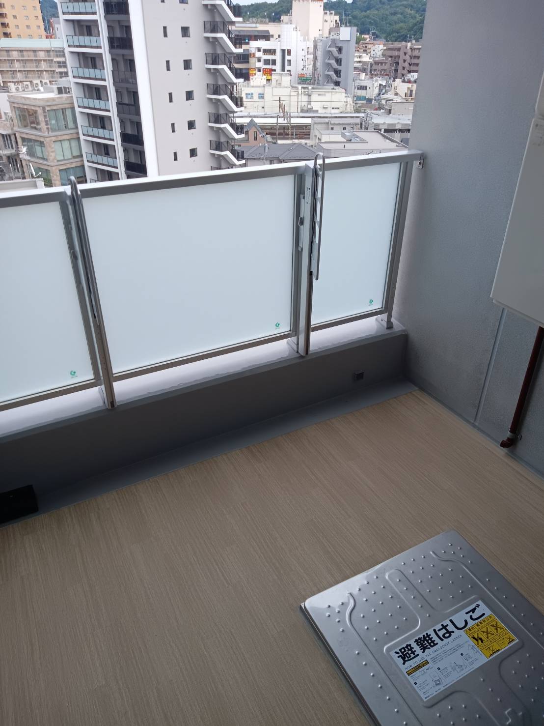 バルコニー　★044-299-8985までお気軽にお電話下さい♪