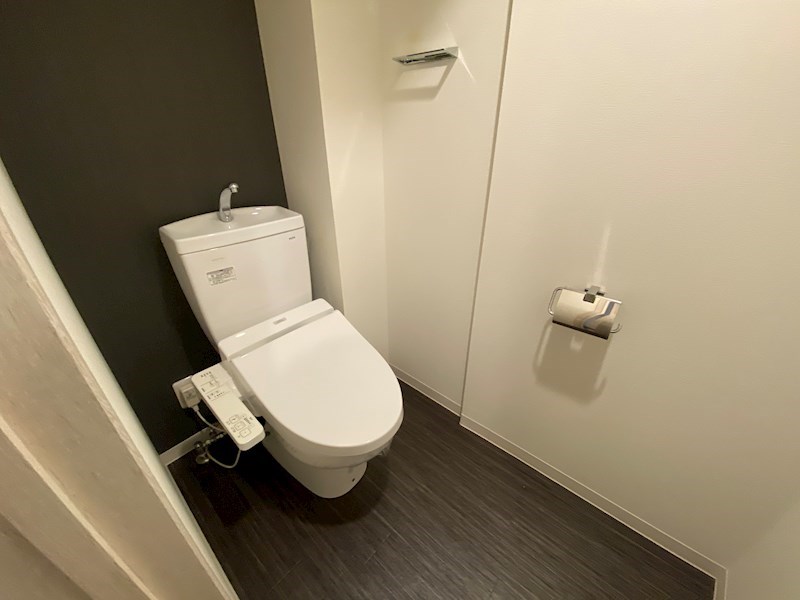 ブラントゥール芦屋のトイレ写真