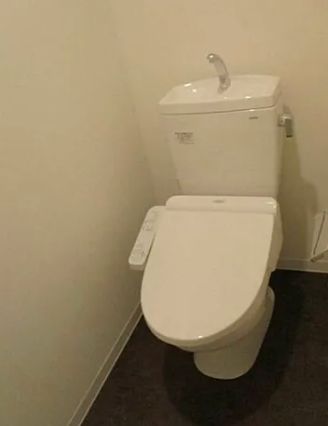 トイレ　清潔感のあるトイレです