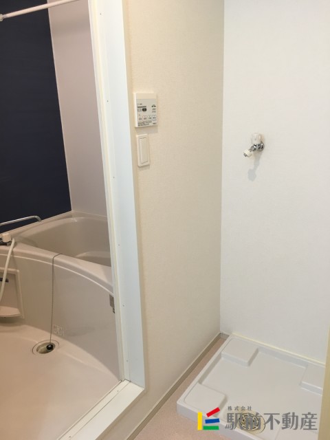 その他設備　室内に洗濯機置き場有ります
