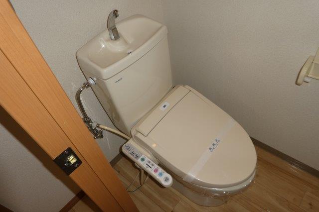 トイレ　ウォシュレット